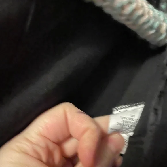 Golf pants. - Picture 2 of 2